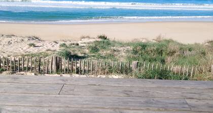 Cette ancienne forge rénovée, classée ***, allie charme de l'ancien et moderni