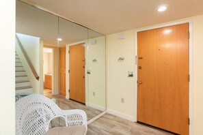 Interior - Sunny Pismo Beach Condo Three Blocks from the Beach (Pismo Beach)