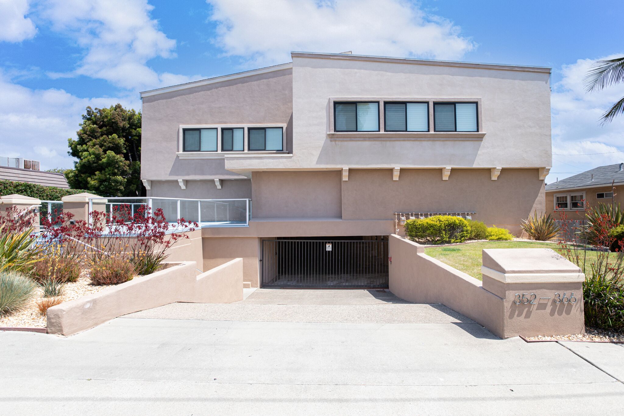Sunny Pismo Beach Condo Three Blocks from the Beach
