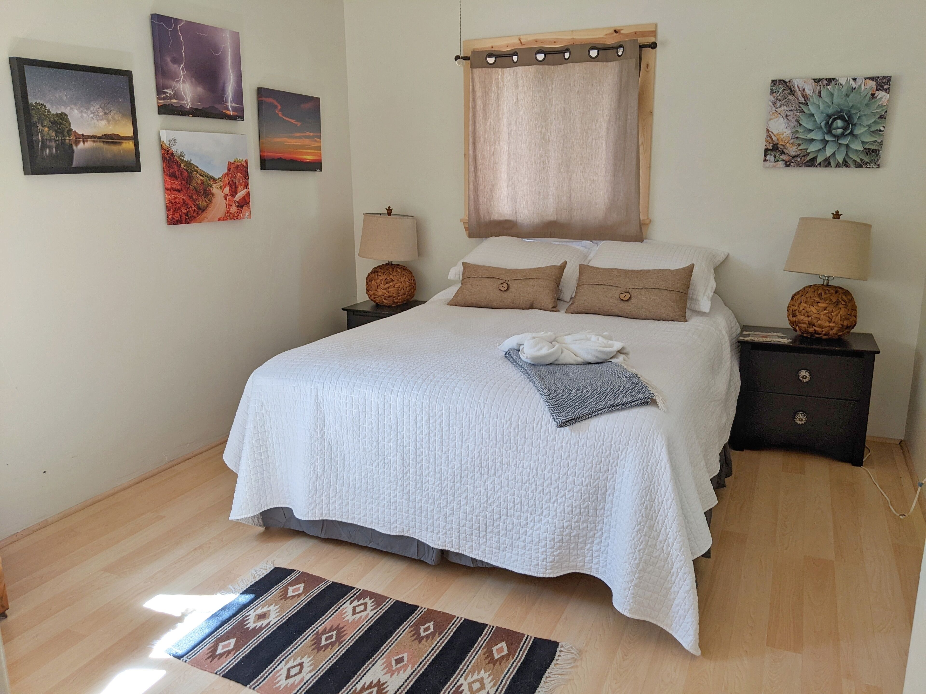 2 bedrooms, iron/ironing board, free WiFi, bed sheets