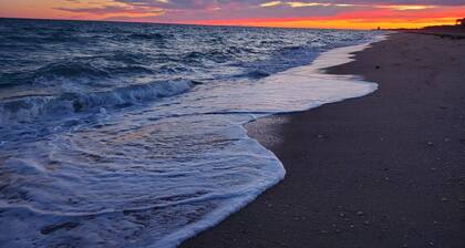 MAI- & SOMMER-ANGEBOTE! STRAND VORNE<br>4 BDRMS. Specials & Info-Anruf Kim