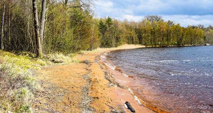 Belle maison Ă Hyltebruk avec WiFi