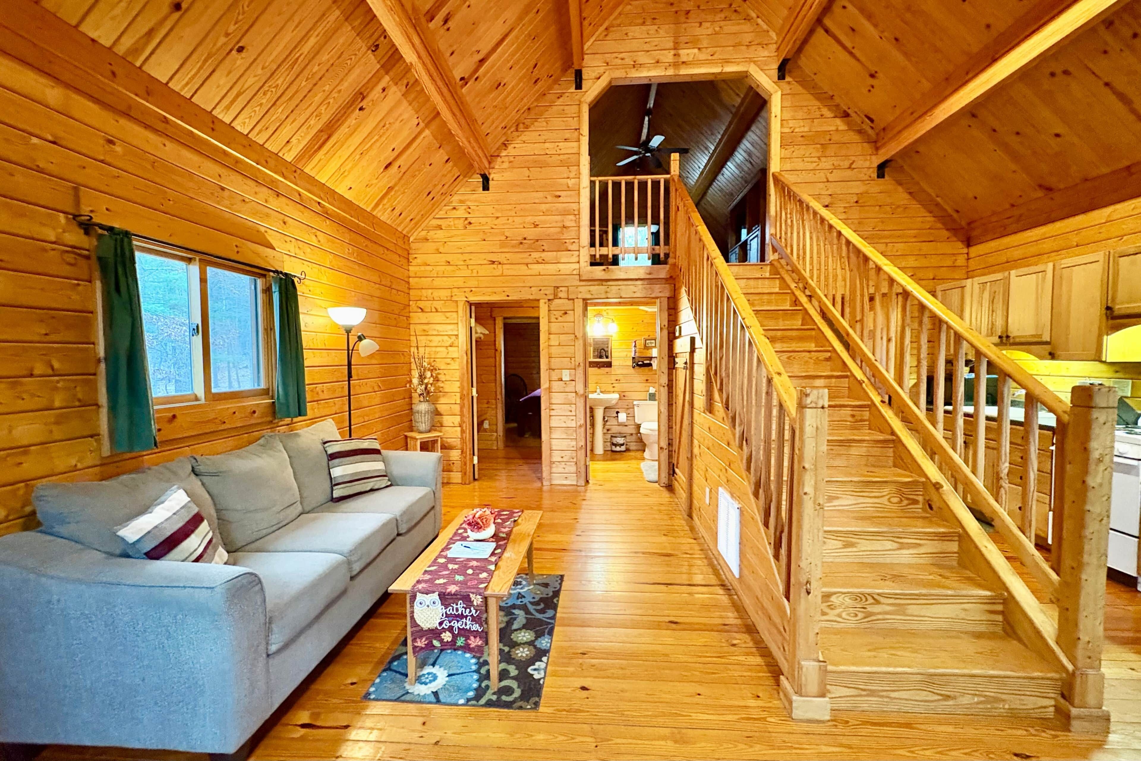 TV, fireplace, stereo