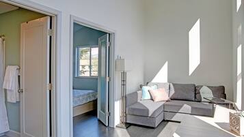 4 slaapkamers, een strijkplank/strijkijzer, wifi, beddengoed