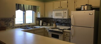Winterplace Condo E301