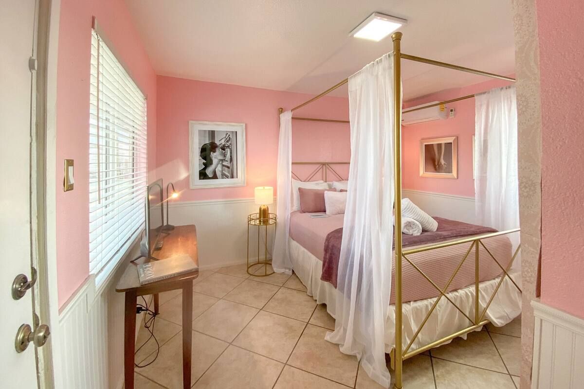 #07 The Mesquite Room | 1 dormitorio, sábanas de algodón egipcio, ropa de cama de alta calidad