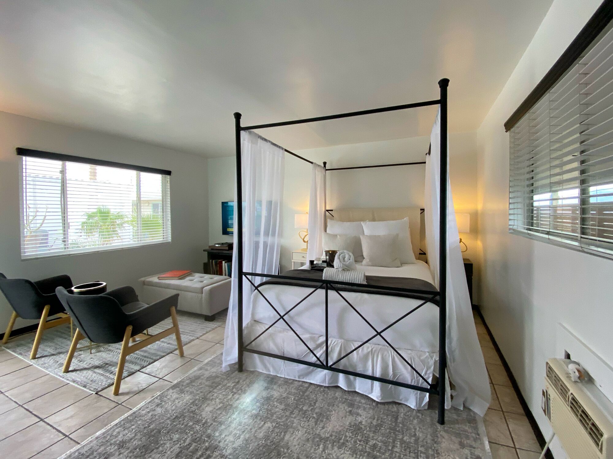 #13 The Casablanca Room | 1 dormitorio, sábanas de algodón egipcio, ropa de cama de alta calidad