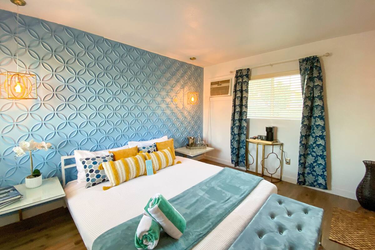 Estudio de lujo | 1 dormitorio, sábanas de algodón egipcio, ropa de cama de alta calidad