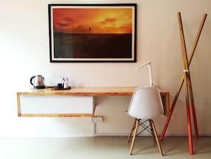 Deluxe Double Room | Room amenity