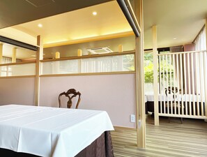 Deluxe Japanese Style Twin Room | Ryokan dining - Tsumugi (Hakone)