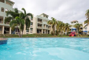 Pool - COMBATE BEACH! SERENITY! PENTHOUSE WITH ROOF TERRACE! NEAR ALL BEACHES! (boqueron)