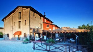 Exterior - Hotel La Tortiola (Vigarano Mainarda)