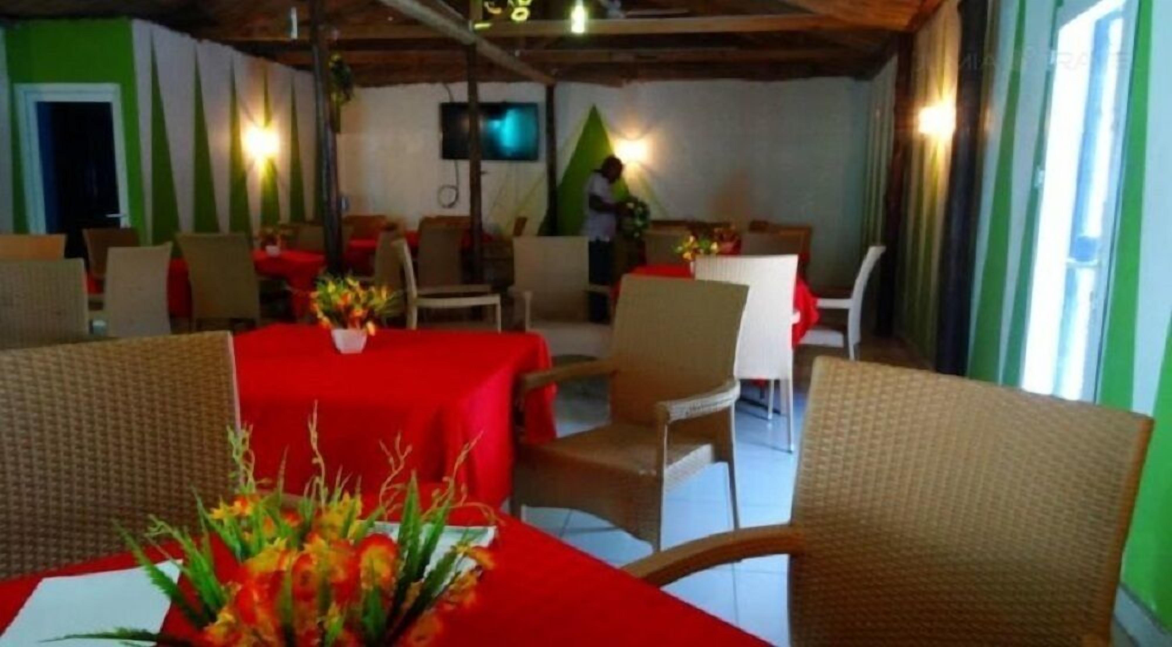 breakfast, lunch, dinner served; local and international cuisine