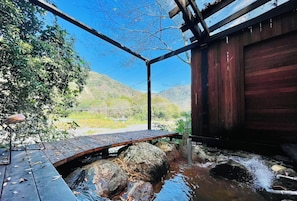 家庭独立别墅, 4 间卧室, 无障碍 | 外观