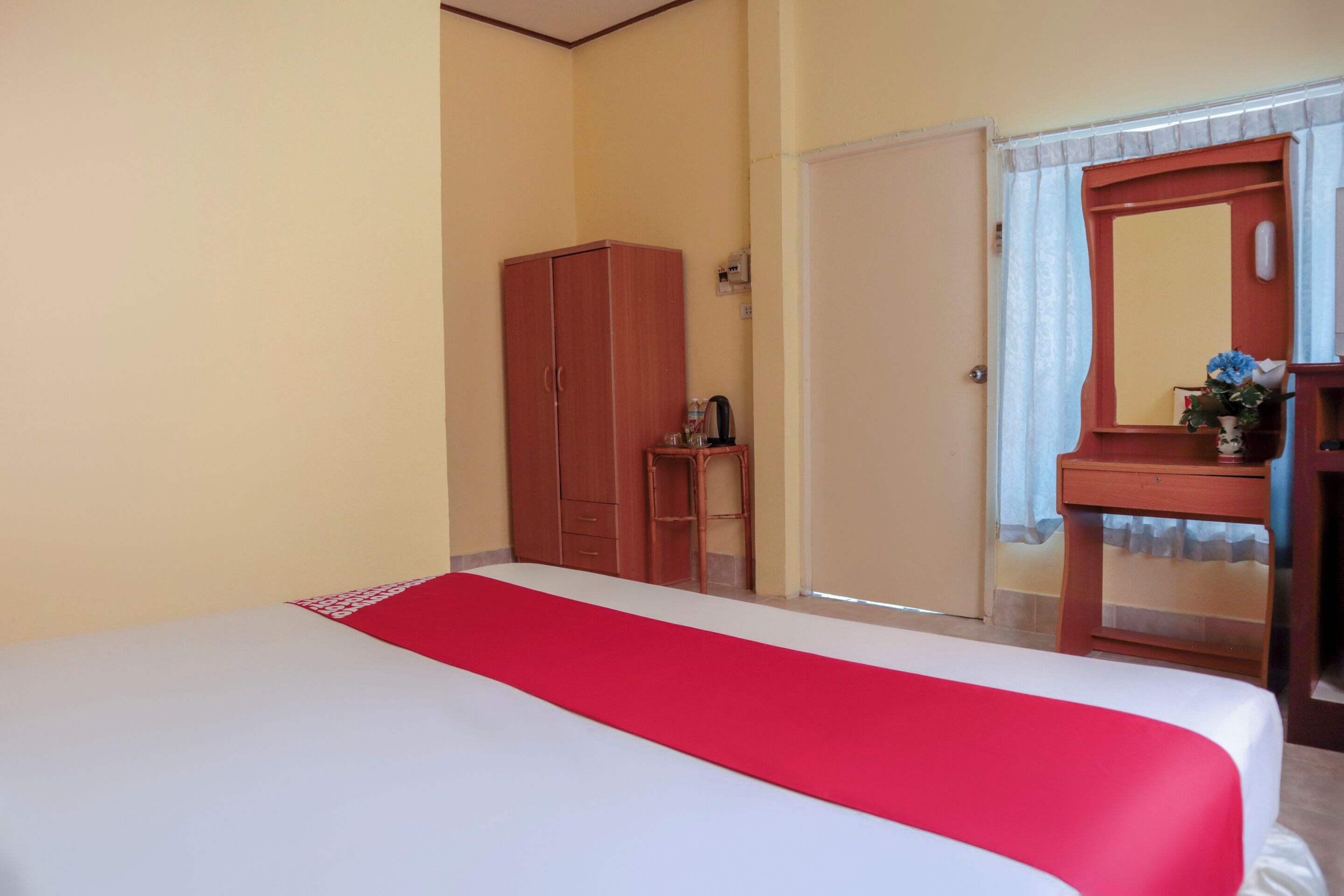 Chambre Standard double | Bureau, accès au Wi-Fi (inclus), literie fournie