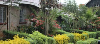 Fully furnished 2 bedroom house. Sleeps 4