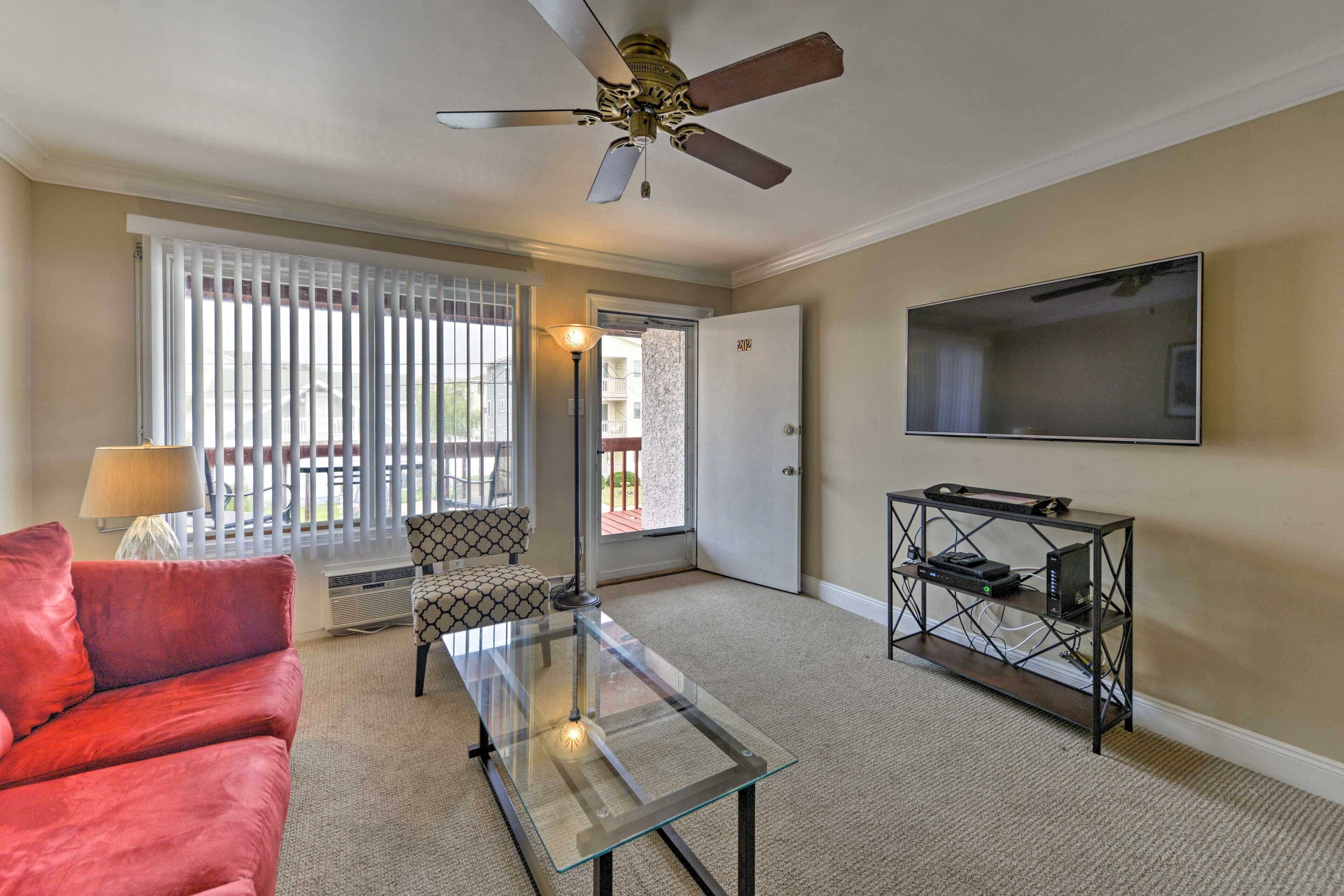 'Beach Haven Condo' - Steps to Brigantine Beach!