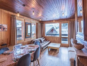 Dining - Méribel Apartment: Near slopes, 2 bedrooms, equipped kitchen (Méribel)