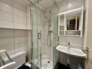 Bathroom - Cozy studio for 2, 100m from slopes, balcony with Mont-Blanc view (La Plagne)