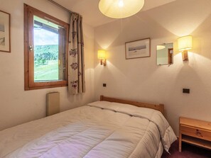 3 bedrooms, WiFi - Apartment in Méribel Mottaret with ski-in/ski-out access, balcony, and mezzanine (Méribel)