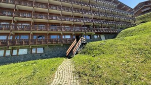 Unclassified image, 4 of 12, button - Family apartment in Méribel, near slopes, balcony and ski locker (Méribel)
