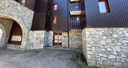Family apartment at the foot of the slopes in Méribel Mottaret
