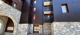 Familienapartment direkt an der Piste in Méribel Mottaret
