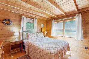 3 camere, accesso a Internet, lenzuola