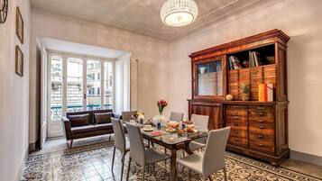 Free daily local cuisine breakfast