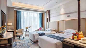 In-room safe, desk, iron/ironing board, free WiFi