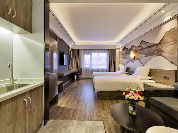 Standard Apartment, 2 Twin Beds | Minibar, in-room safe, desk, soundproofing - Mercure Taiyuan Changfeng Street (Taiyuan)