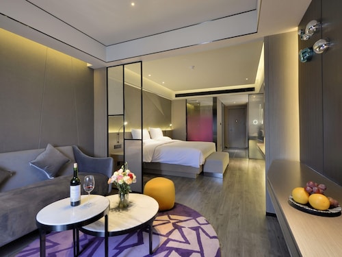 Mercure Taiyuan Changfeng Street