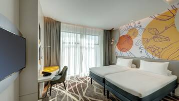 In-room safe, desk, soundproofing, iron/ironing board