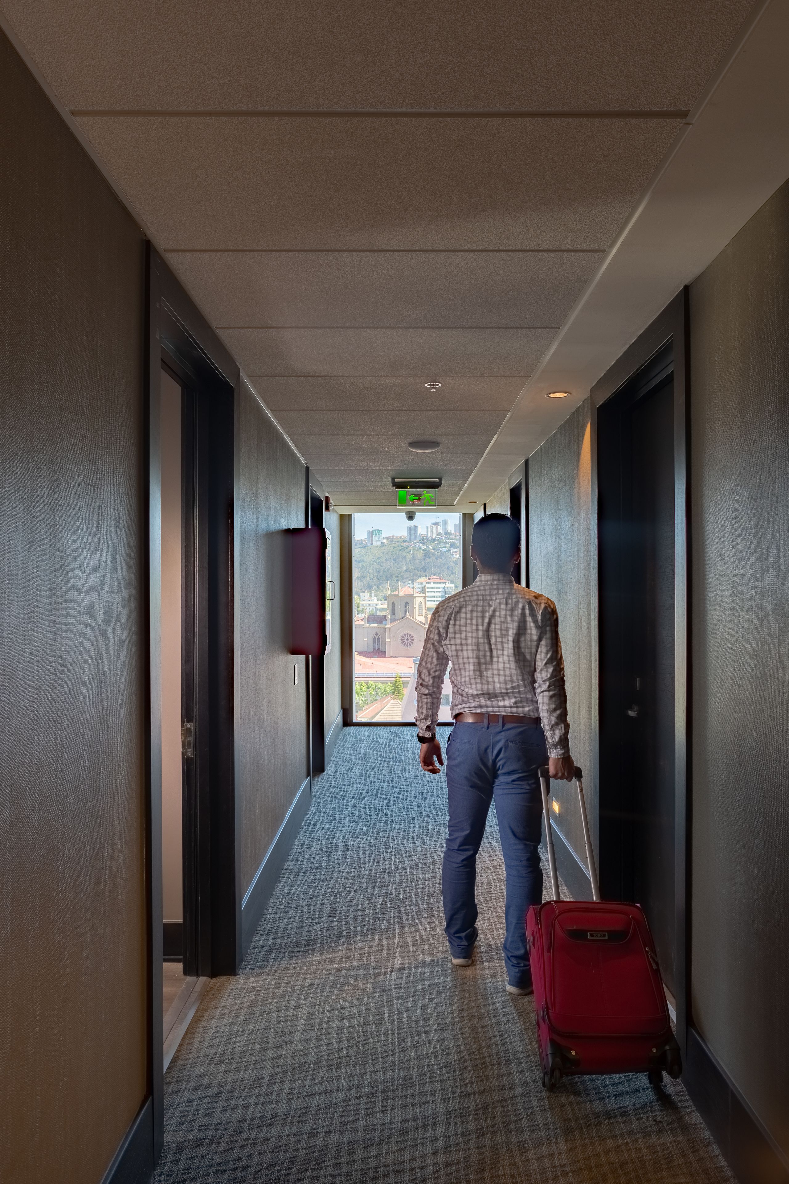 minibar, in-room safe, desk, laptop workspace