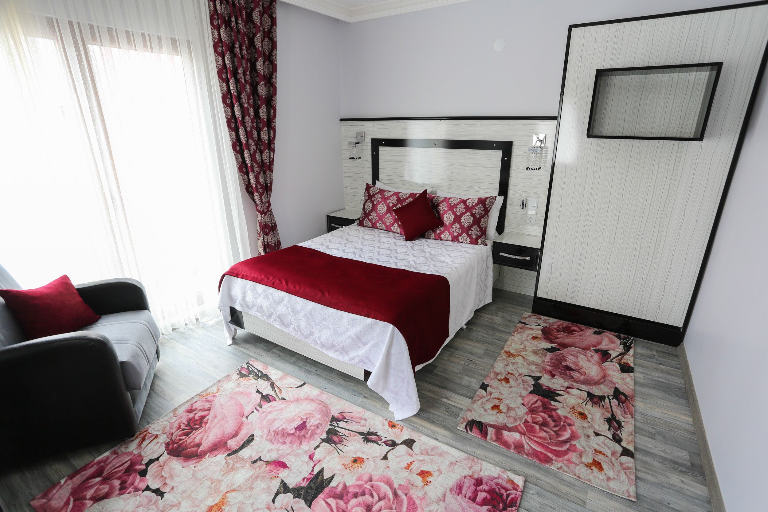 double room | minibar, desk, soundproofing, free wifi