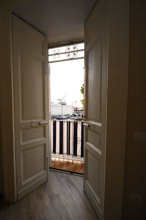 Deluxe vierpersoonskamer | Balkon