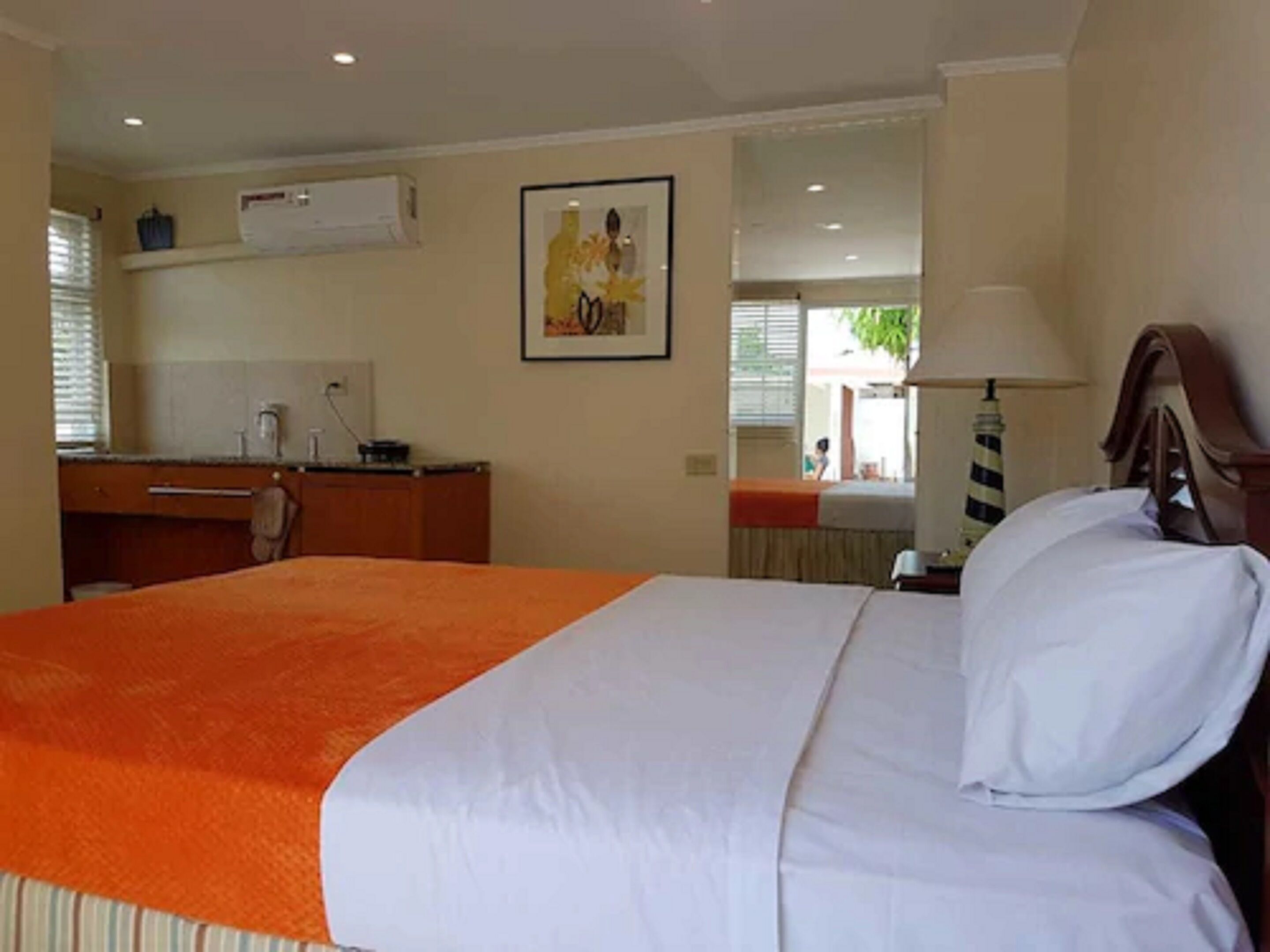 Maria Mulata Apartments