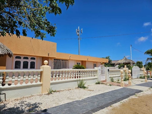Maria Mulata Apartments