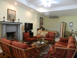 Televisión 32 pulgadas con canales de televisión por cable