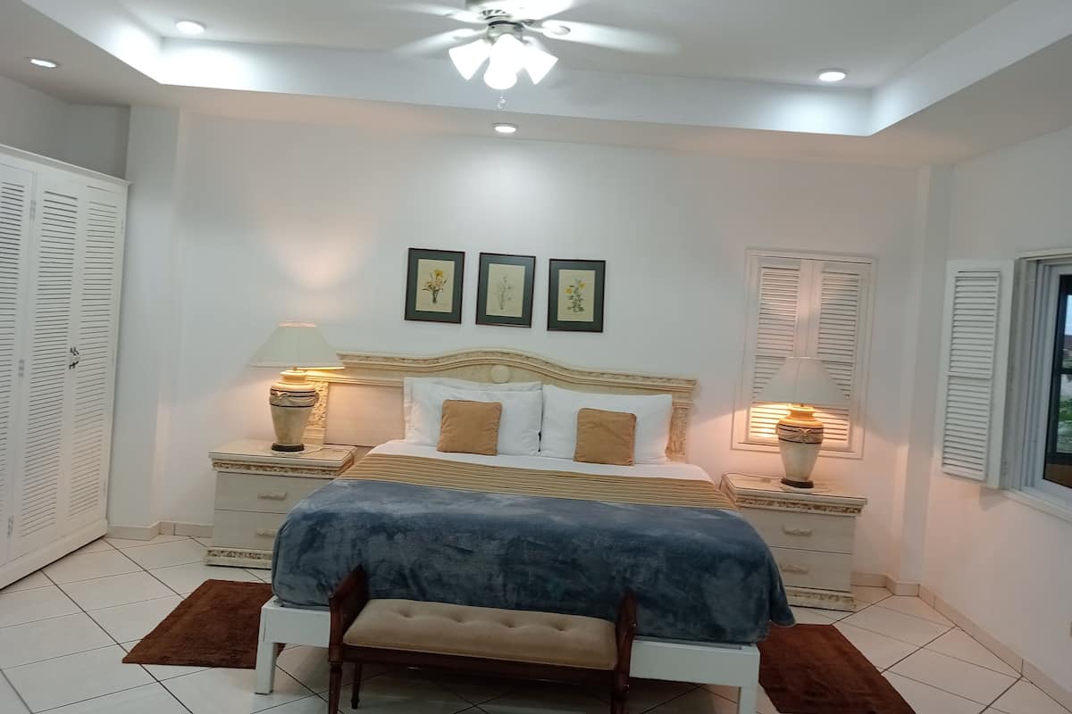 Suite Keluarga, pemandangan kebun | Wi-Fi gratis