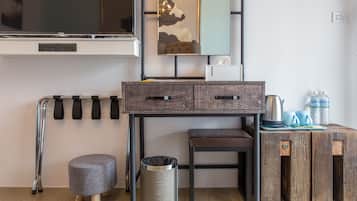 Quarto casal standard (VIP) | Escrivaninha, cortinas blackout, quartos à prova de som