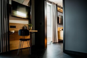 Standard Suite | 1 bedroom, in-room safe, individually decorated, individually furnished