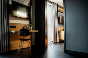 Suite estàndard | 1 dormitori, caixa forta a l'habitació i decoració individual