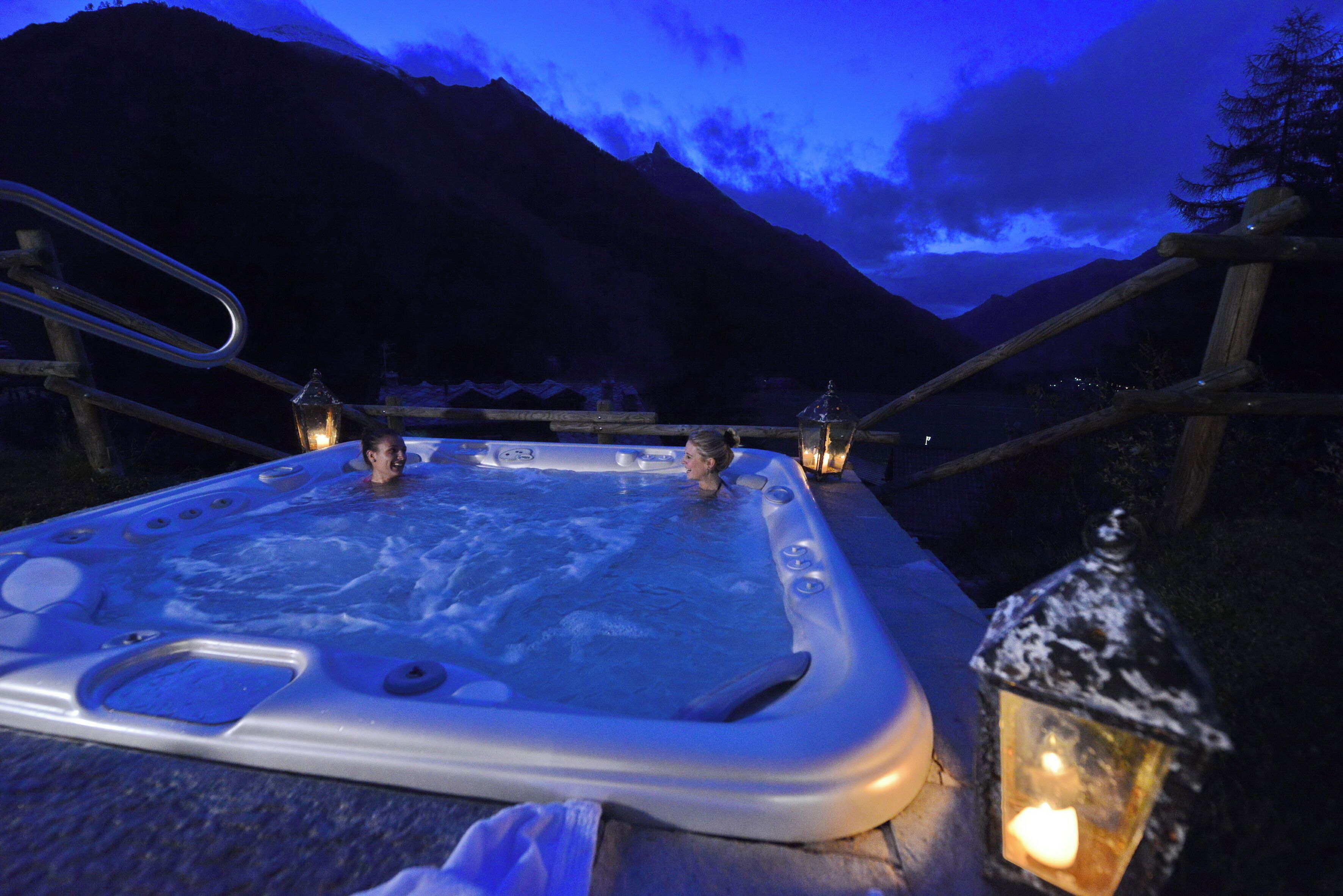 Couples treatment room(s), Turkish bath/hammam, body treatments