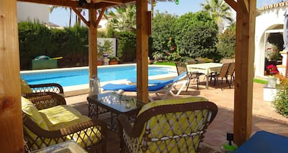 Private 3 bedroom + 1 bunk rm 3 bathroom detached villa in own grounds with pool