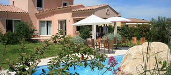 Luksus villa, 8 personer, i nærheden af ​​Uzes, privat pool, indhegnet, wifi, nice Vis.