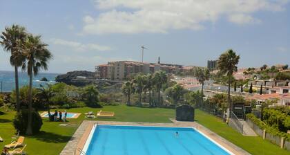 'Casa Miguel' - fantastic villa with private sunny garden, wi-fi and air con!