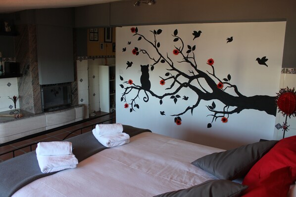2 chambres, fer et planche à repasser, Wi-Fi, literie fournie