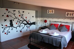 2 chambres, fer et planche à repasser, Wi-Fi, literie fournie