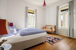 2 bedrooms, iron/ironing board, travel cot, free WiFi - Cozy Holiday Apartment in a listed Villa (Sachsen)